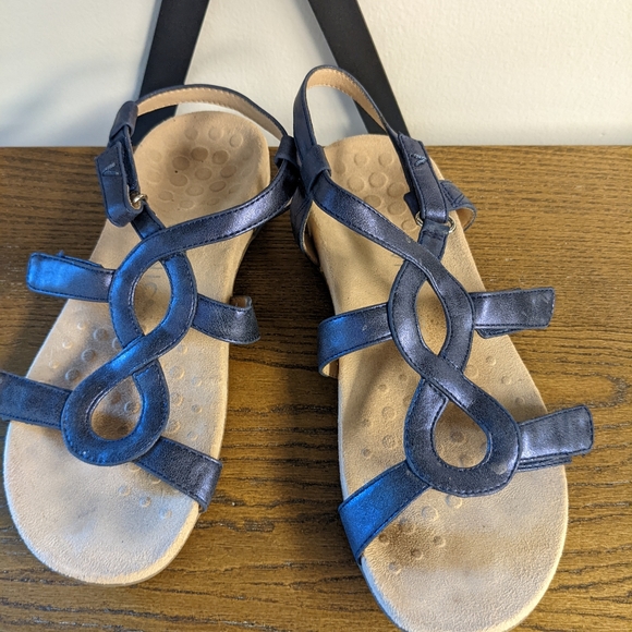 Vionic Shoes - Vionic Jodie Sandal size 7